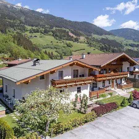 Apartment Zwölferblick Vorderkrimml Exterior foto